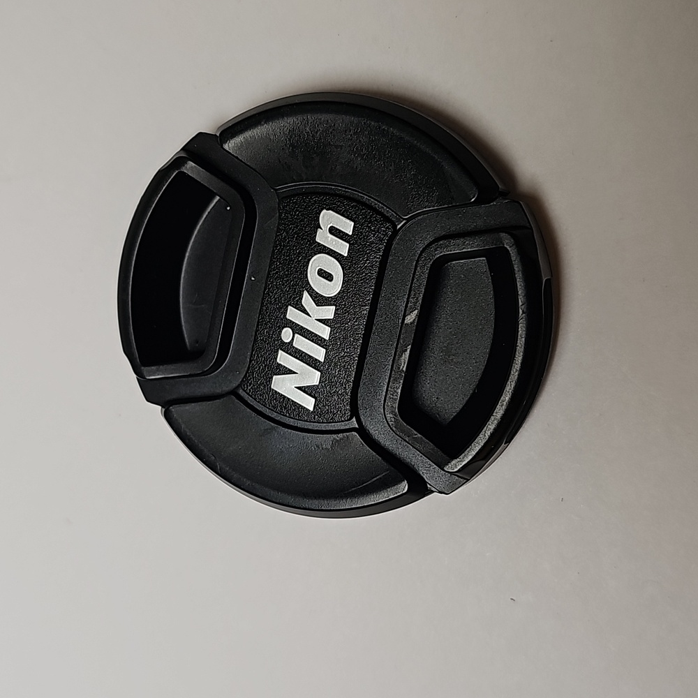 Nikon lens cap LC-52 for 52mm lens